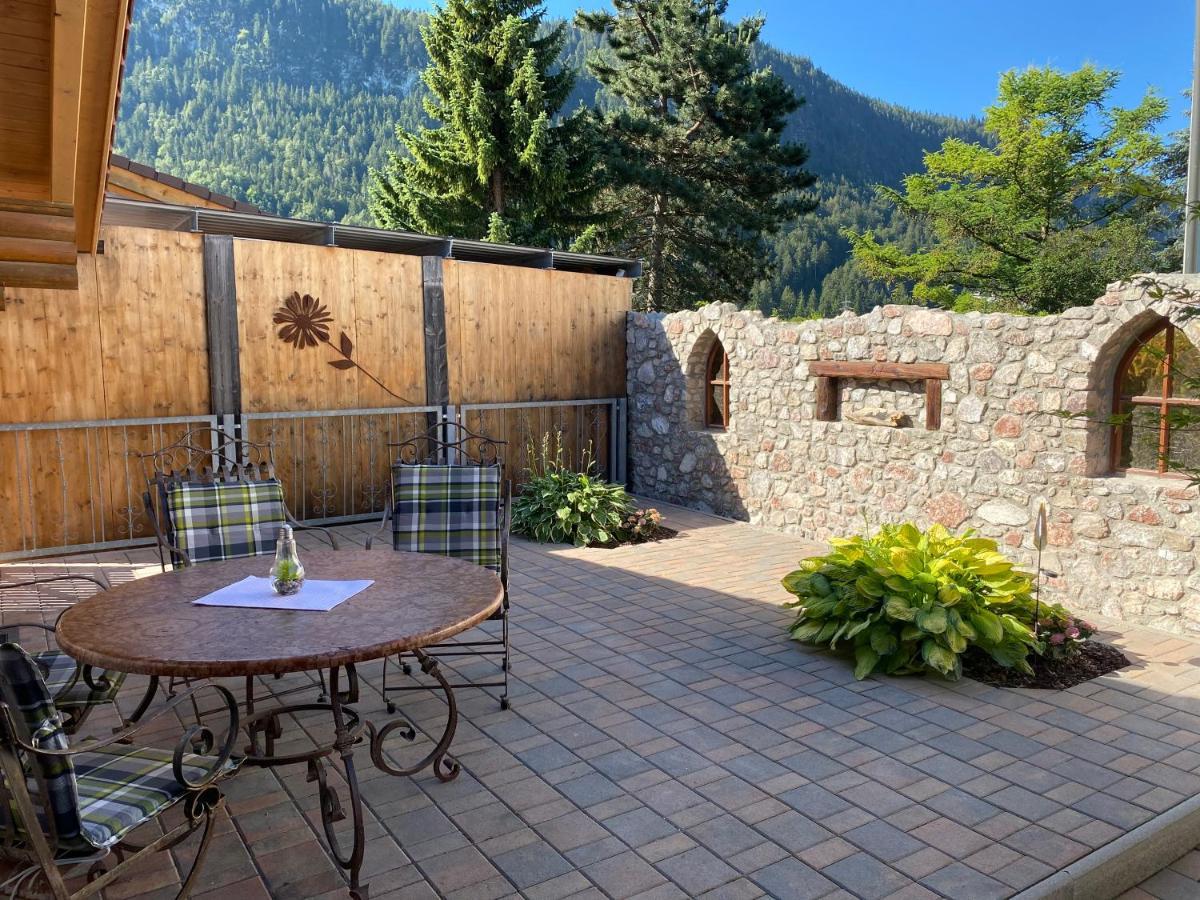 Burgchalet Reutte Exterior foto